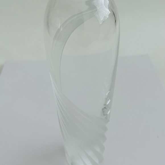 Vintage Lenox Bud Vase ~Windswept Heavy Cut Lead Crystal 7 inch Signed - Picture 10 of 13
